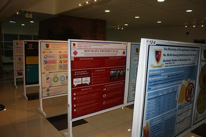 3-Posters-presentations-by-the-Gr-12-students (1)